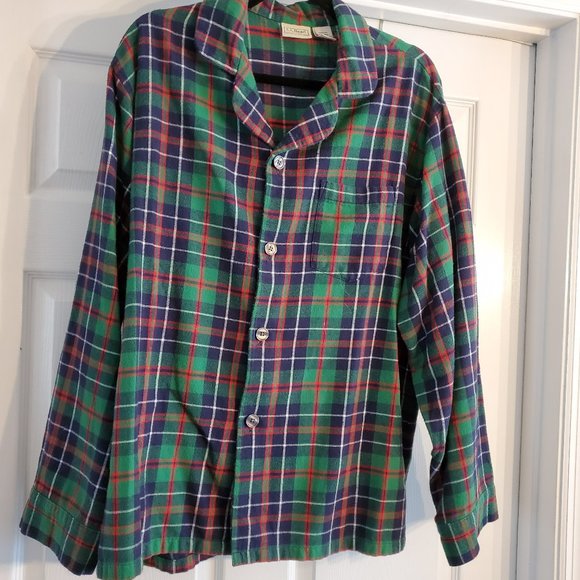 L.L. Bean. 2 Piece Pajama Set LG - Picture 2 of 11